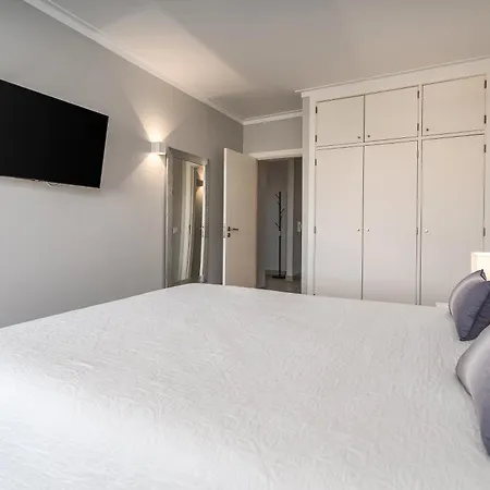 T1 Plaza Διαμέρισμα *