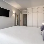 T1 Plaza Apartament *